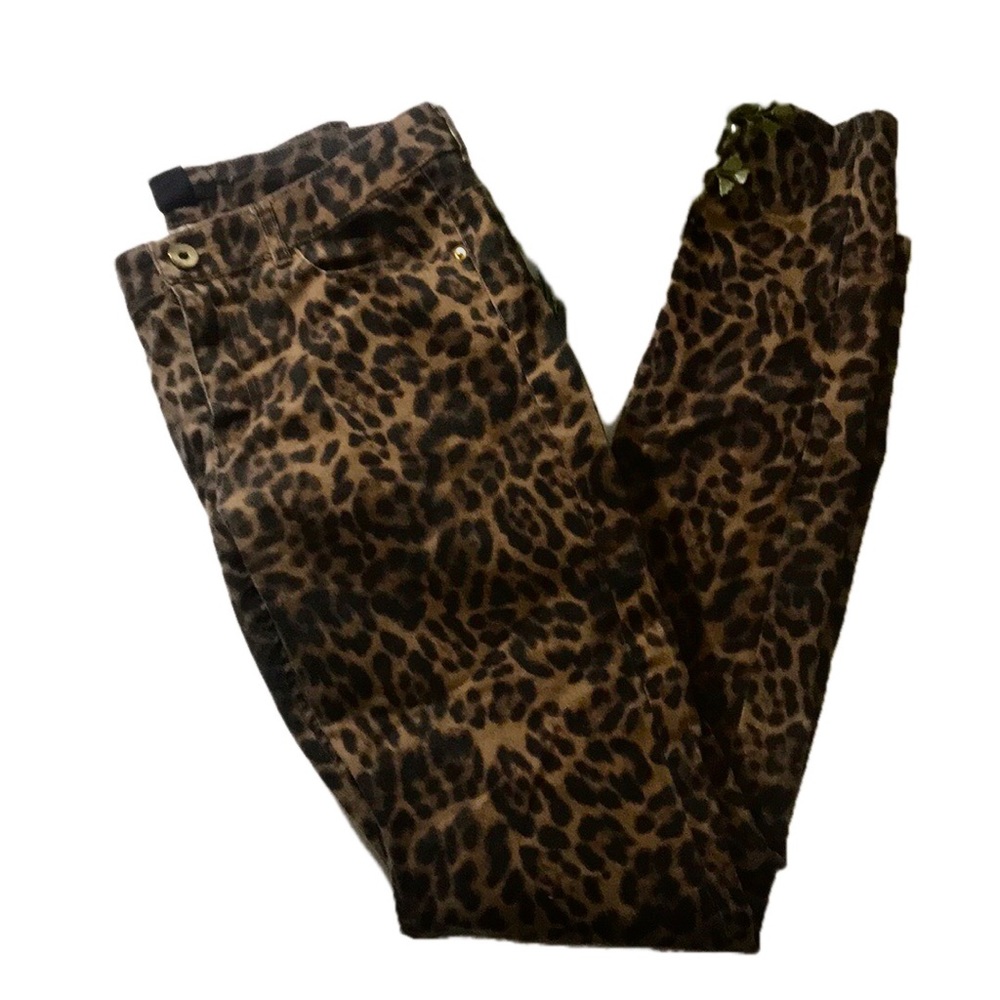 “H&M” Cheetah Print Ladies Pants.
